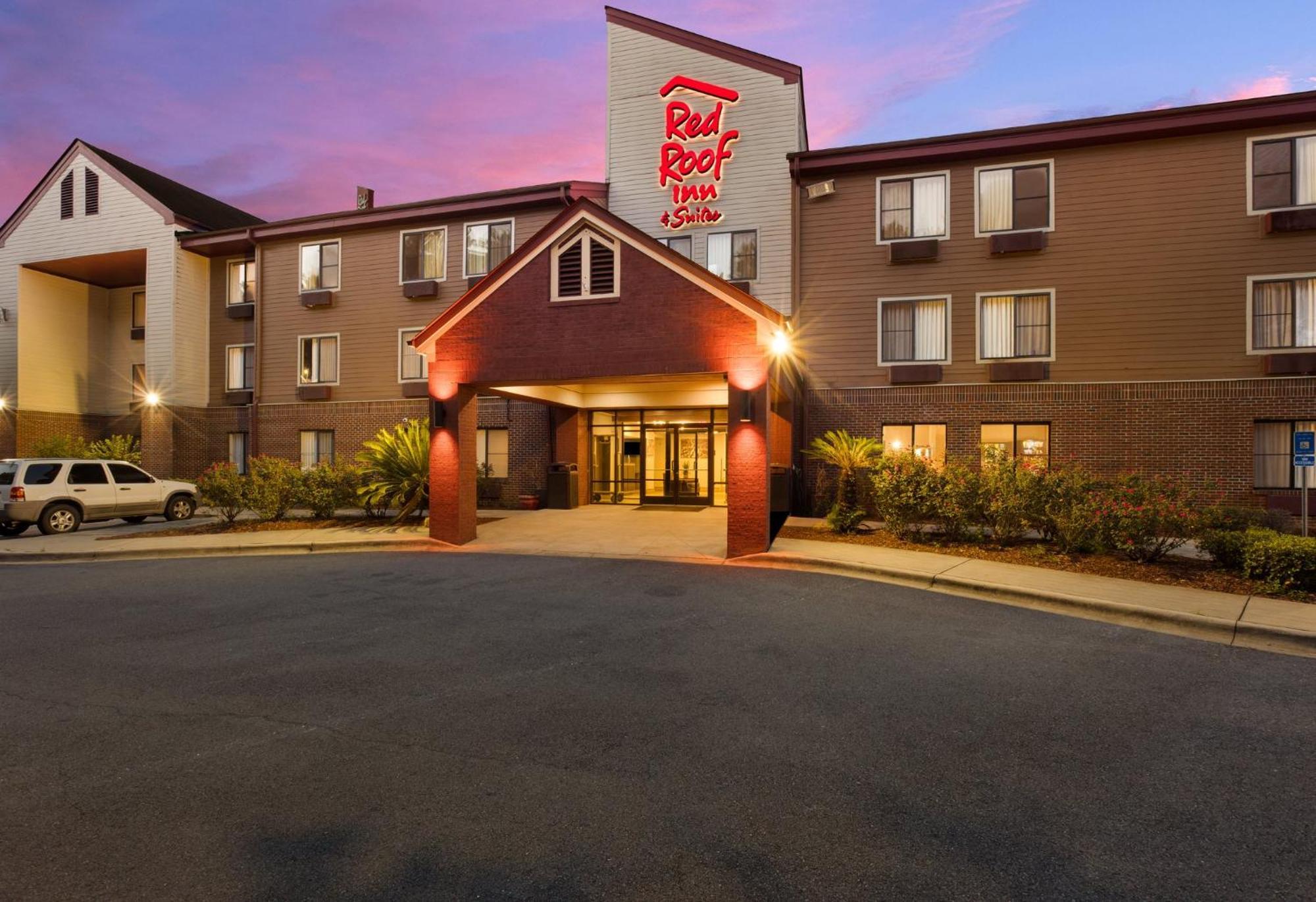 פולר Red Roof Inn & Suites Savannah Airport מראה חיצוני תמונה